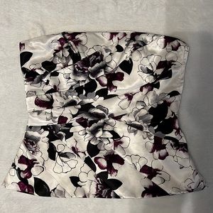 What House Black Market corset.